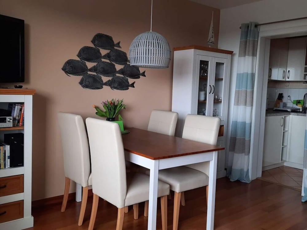 Apartment photo 2