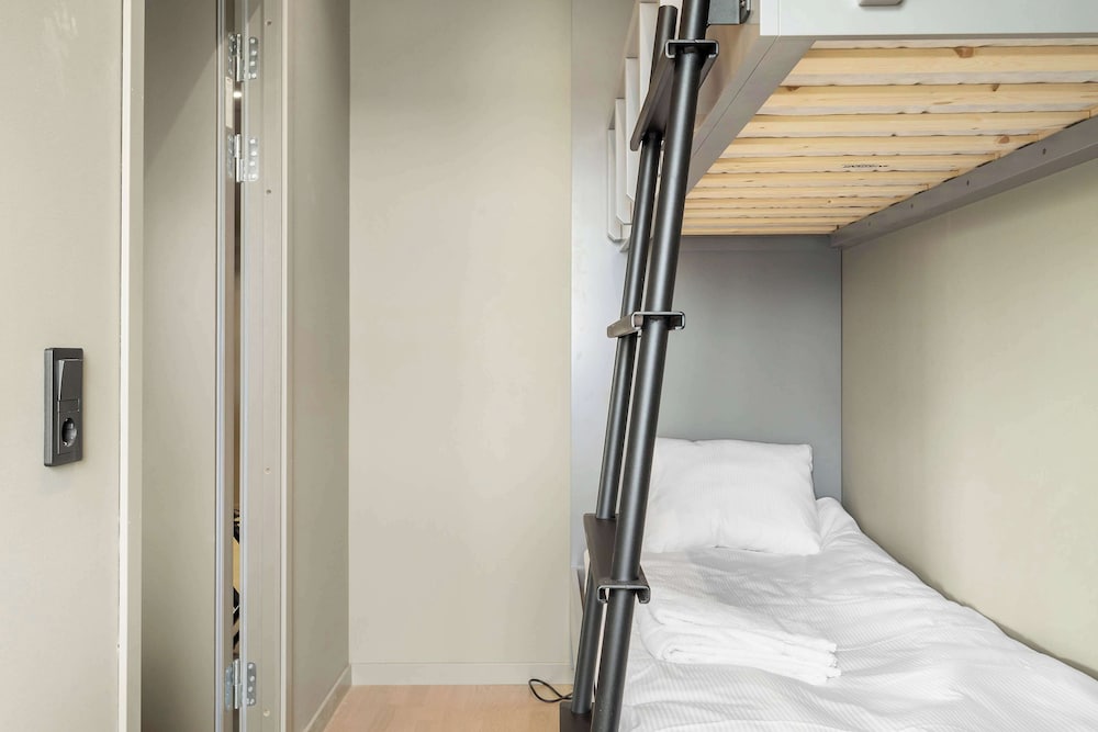 Junior Suite, Multiple Beds, Non Smoking - Photo 5