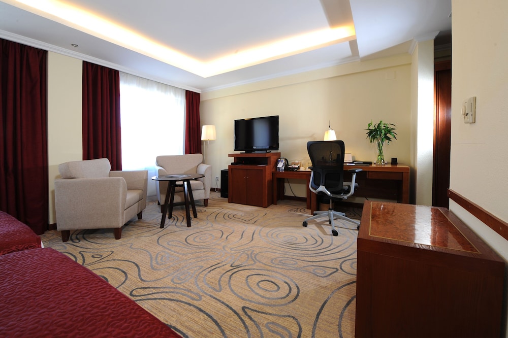 Deluxe Room (Deluxe Room) - Photo 7