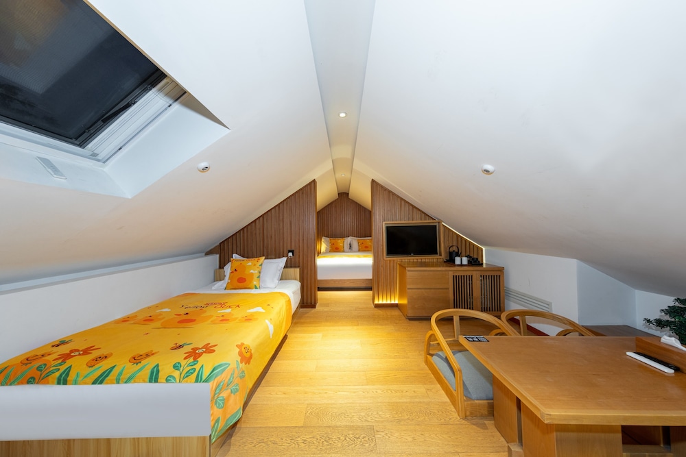 Family Triple Room, Garden View