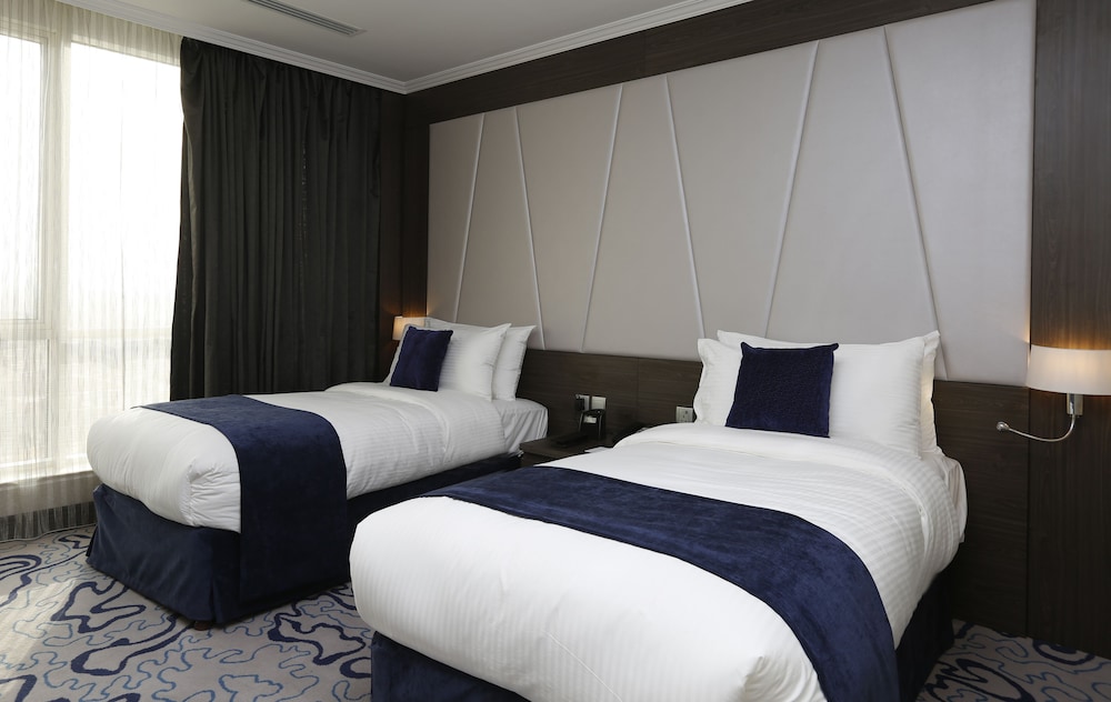 Executive Twin Room, 2 Twin Beds, City View (Executive Twin Room) photo 2