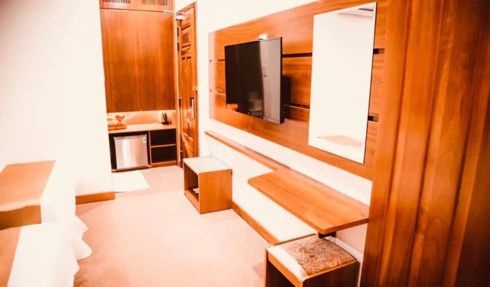Deluxe Triple Room - Photo 6