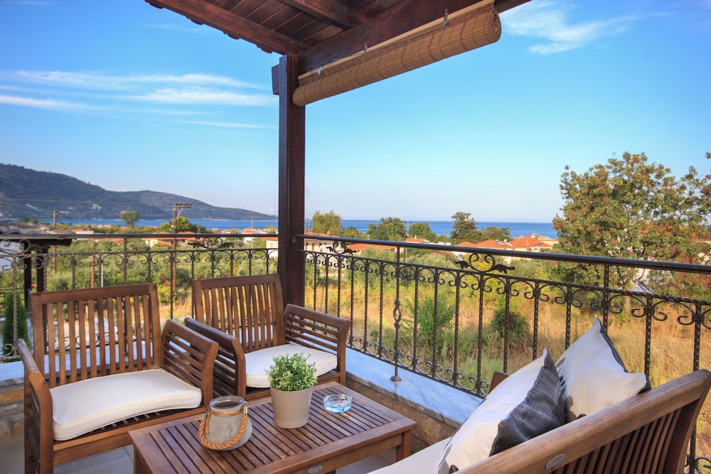 Luxury Apartment, Sea View photo 3