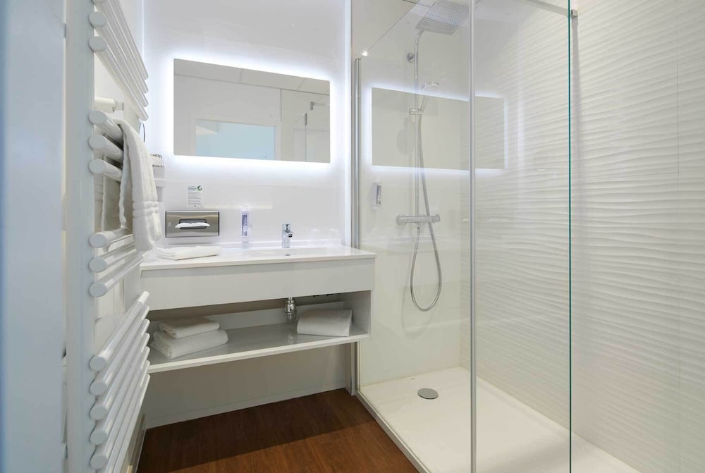 Executive Double Room - Photo 3