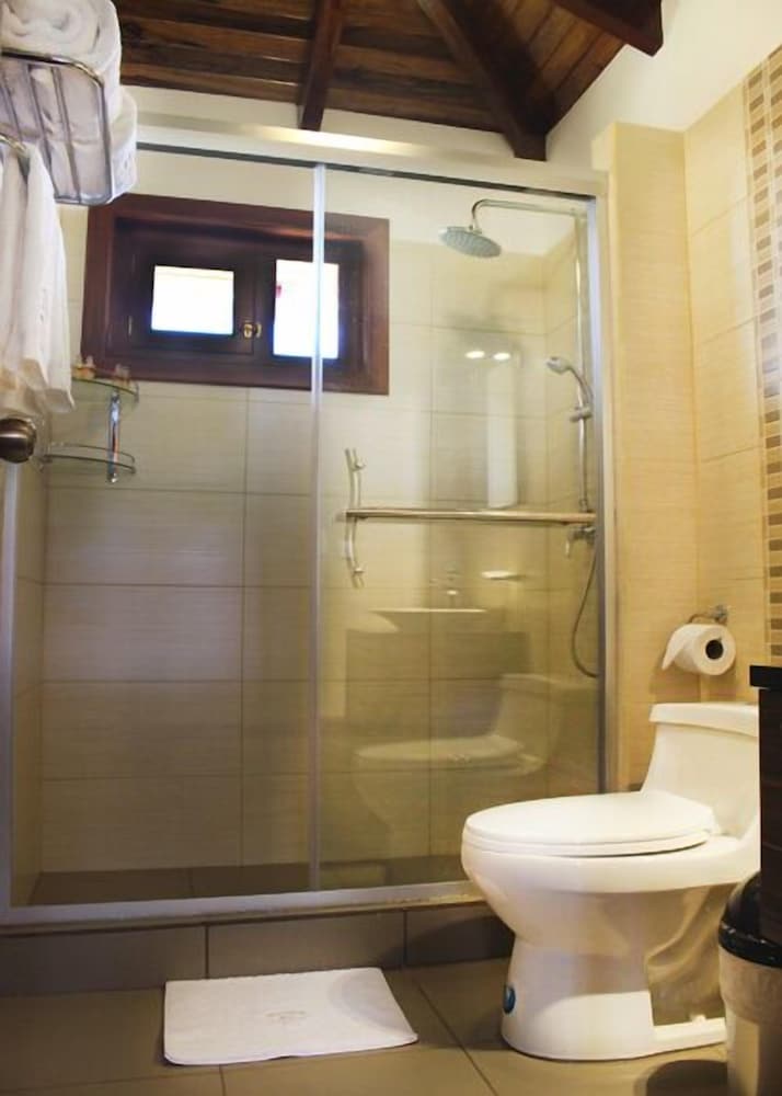 Honeymoon Single Room, 1 Double Bed photo 2