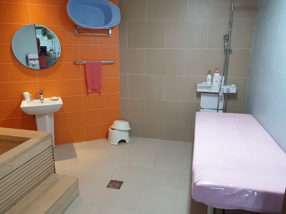 Special Ondol Room, Hinokki Bath photo 2