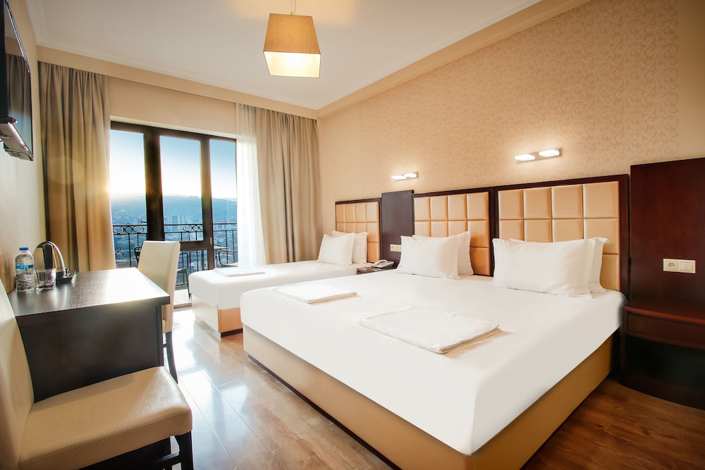 Triple Room photo 3