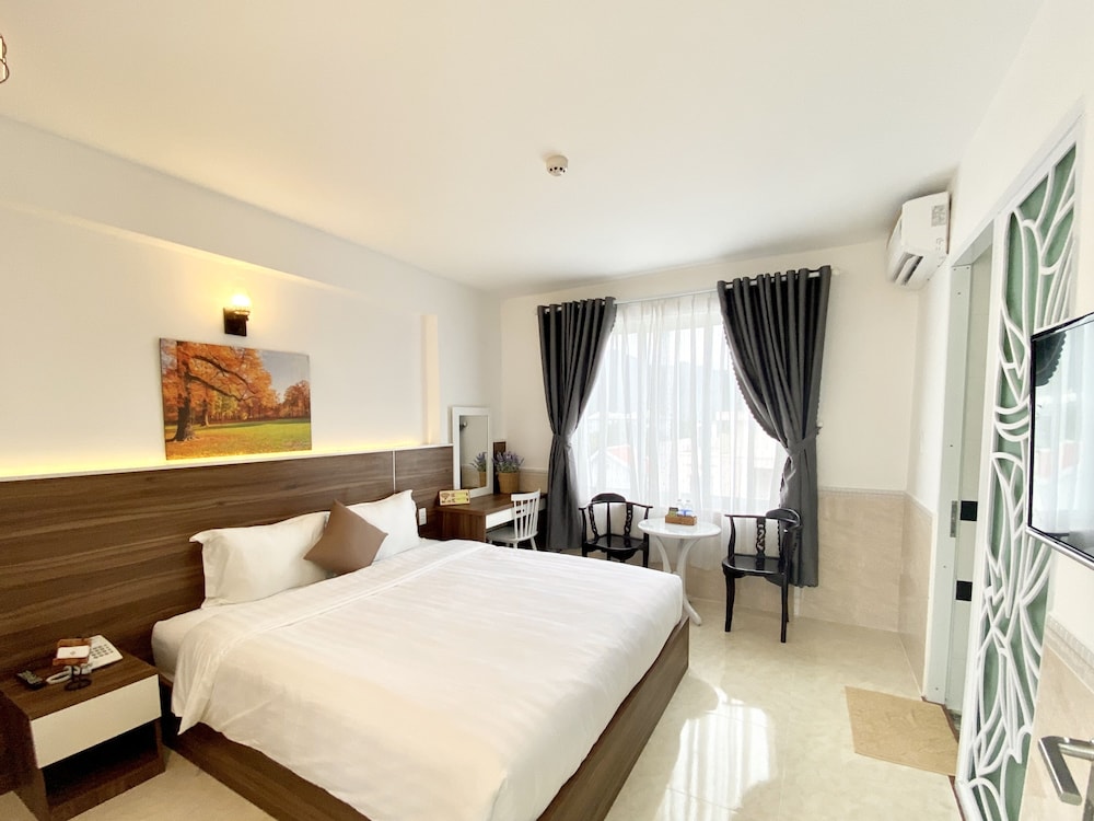 Standard Double Room - Photo 6