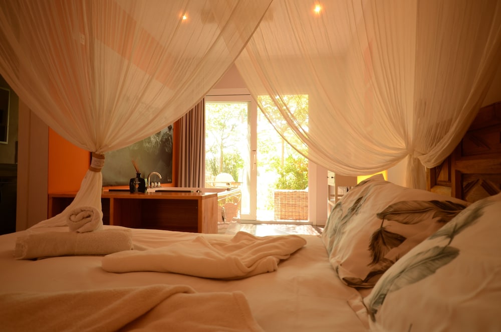 Suite de Confort (Jacuzzi Terrestre)