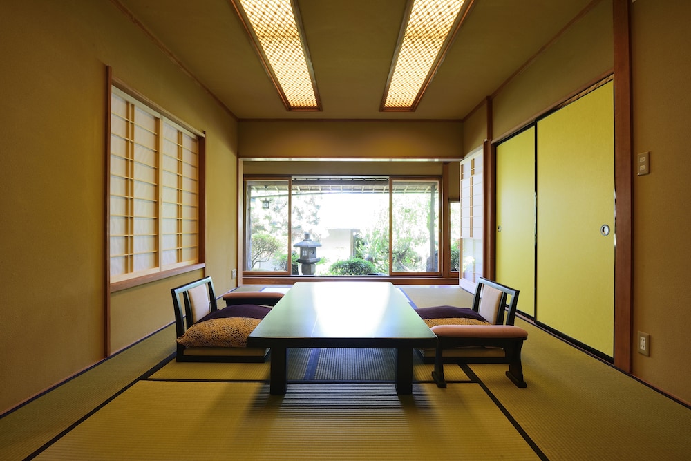 Presidential Suite Villa with Open Air Bath photo 3