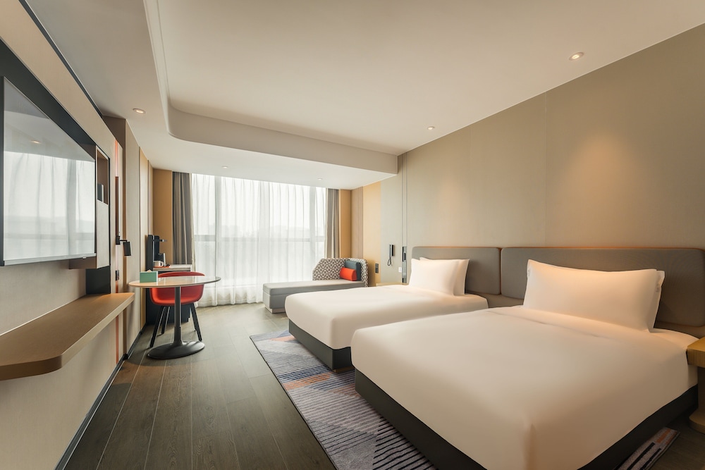 Standard Room, 2 Twin Beds (Extra Floor Space)