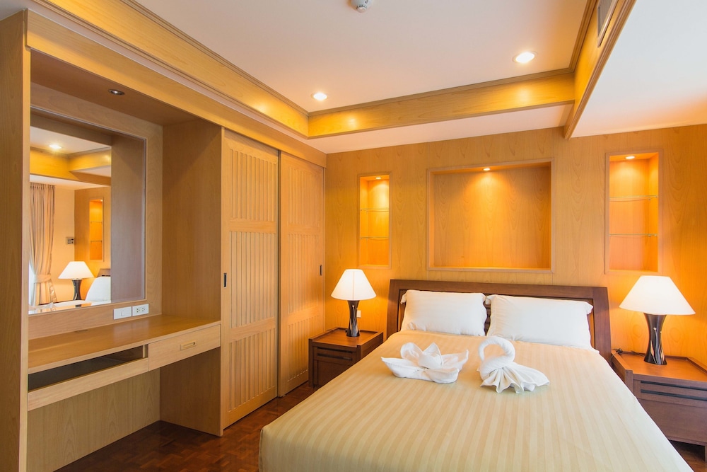 3 Bedroom J-3a
