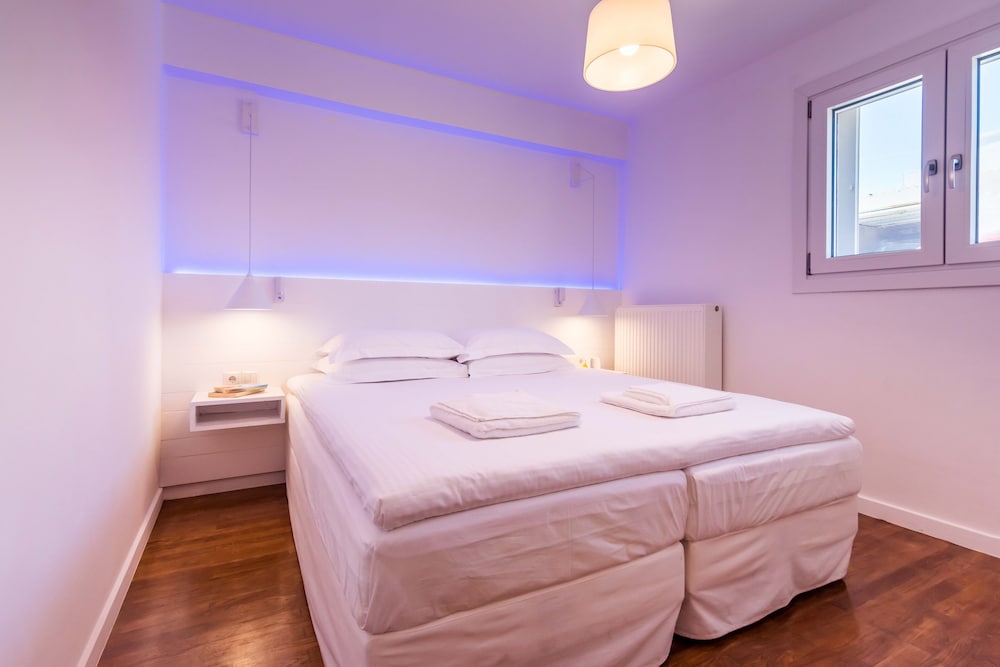 Suite, Ground Floor