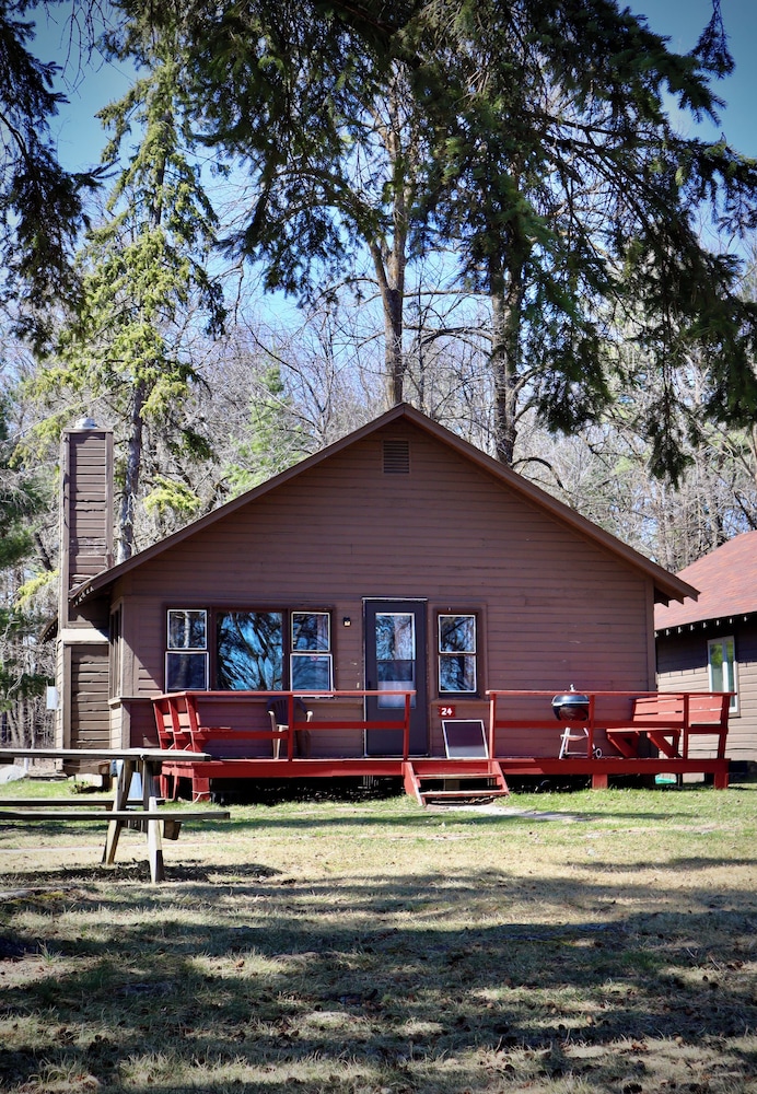Two Bedroom Cabin #24 with Kitchen photo 3