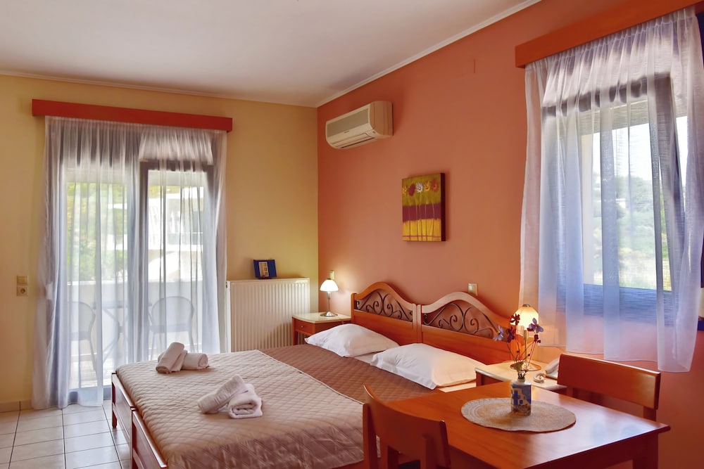 Standard Room photo 1