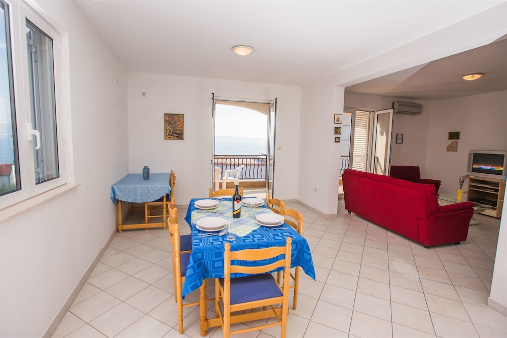 Apartment (A1) photo 3