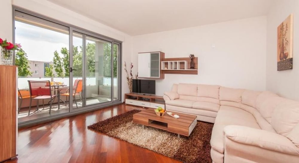 Apartment (Apartments Nikolina (ST)- Superior Tw)