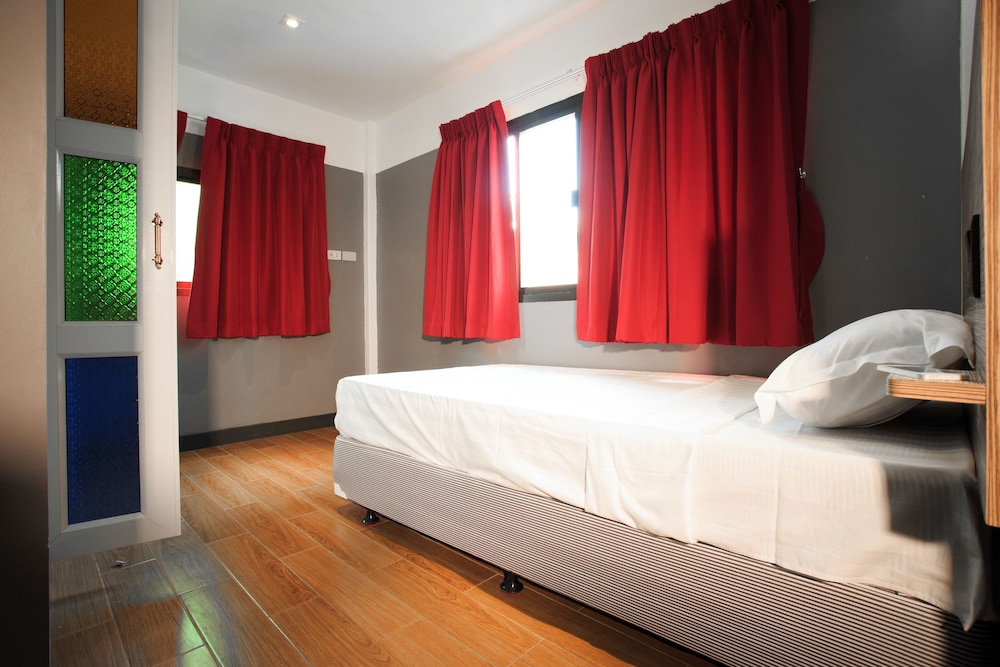 Single Room photo 3