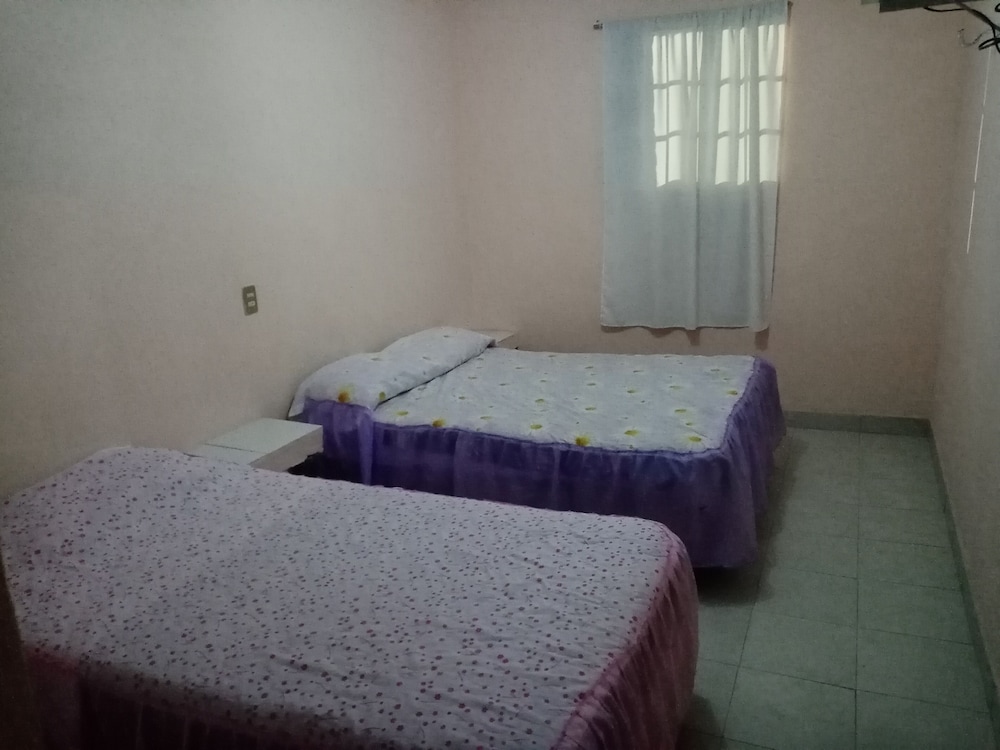 Basic Triple Room