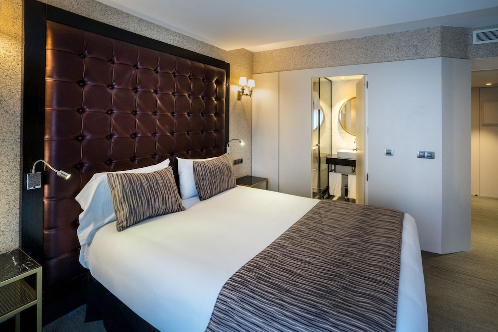 Deluxe Double Room - Photo 2