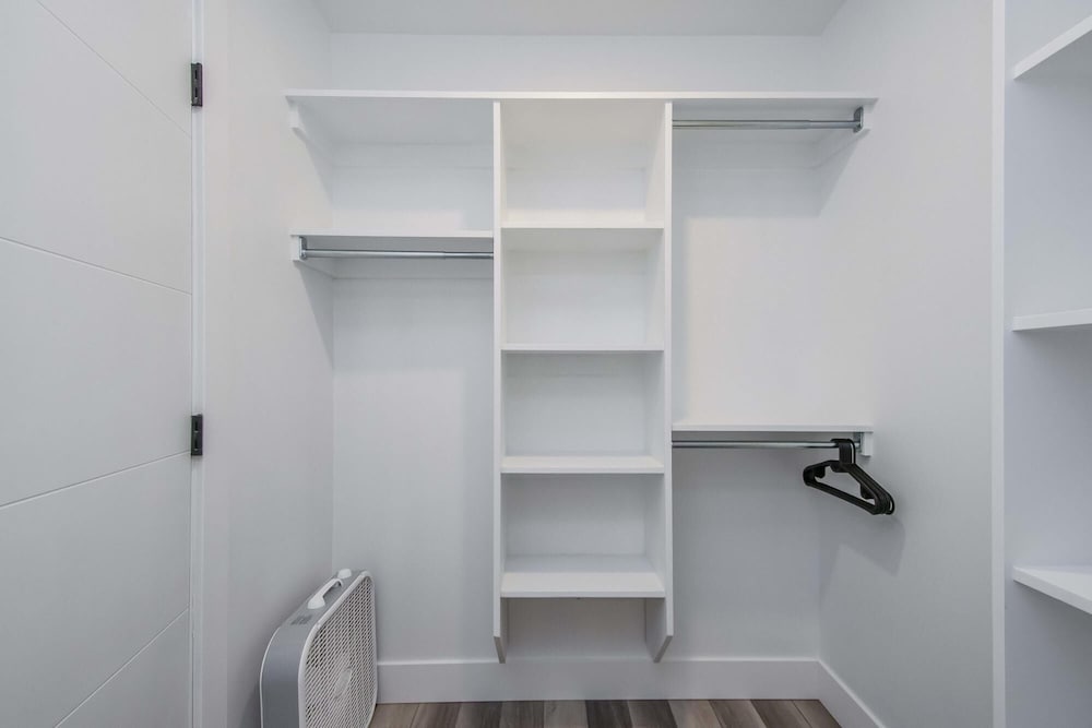 Luxurious 3 Bedroom Brand NEW Town House, 사진 36