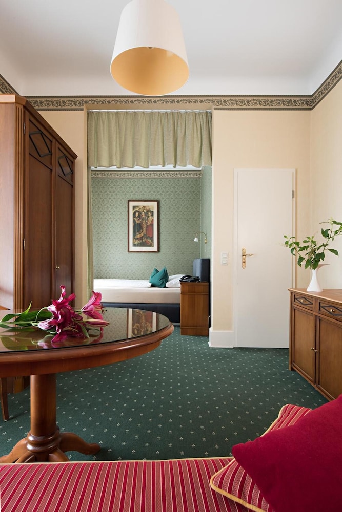 Superior Single Room