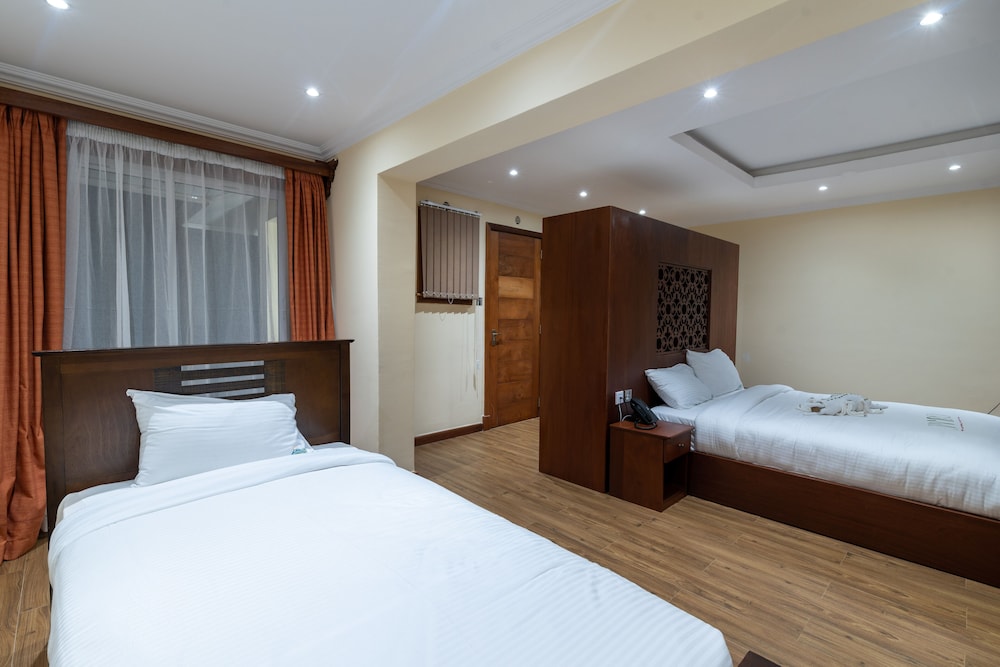 Executive Triple Room - Photo 1