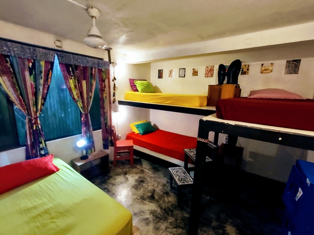 Economy Shared Dormitory, Multiple Beds, Non Smoking, Shared Bathroom photo 3