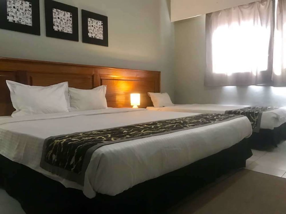 Triple Room - Photo 9