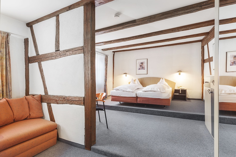 Traditional Double Room, 2 Twin Beds, Non Smoking, Annex Building