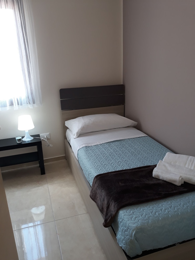 Economy Single Room, Hill View photo 1