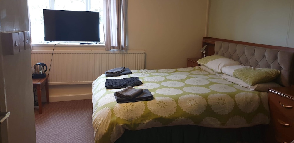 Basic Triple Room photo 1