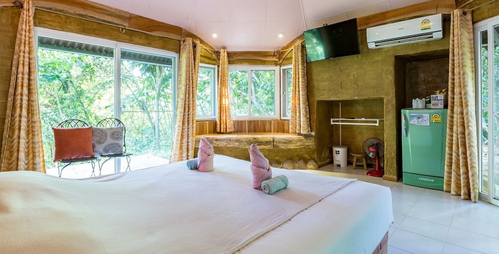 Superior Triple Room, Terrace, Garden View photo 3