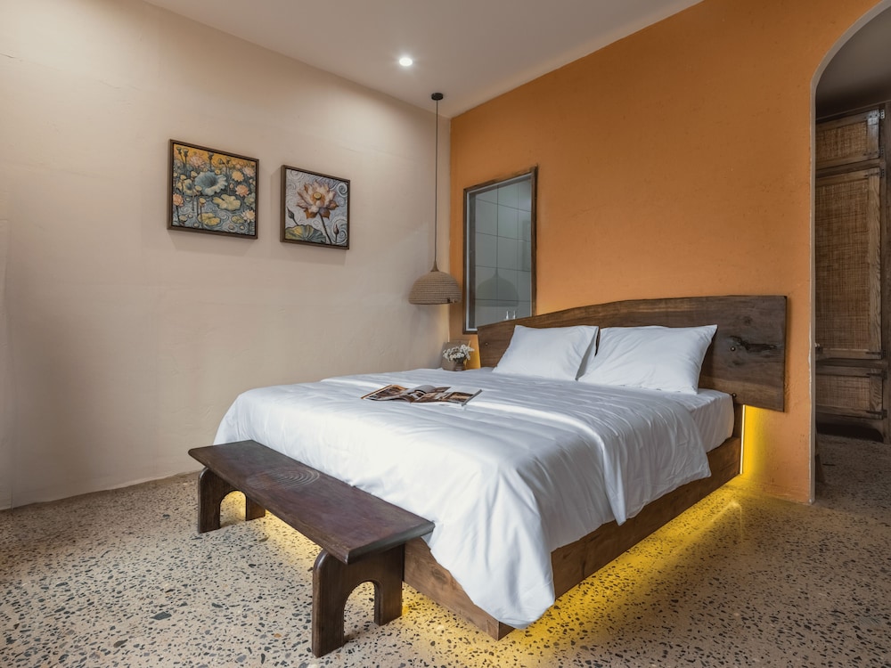Luxury Double Room, Balcony, Mountain View