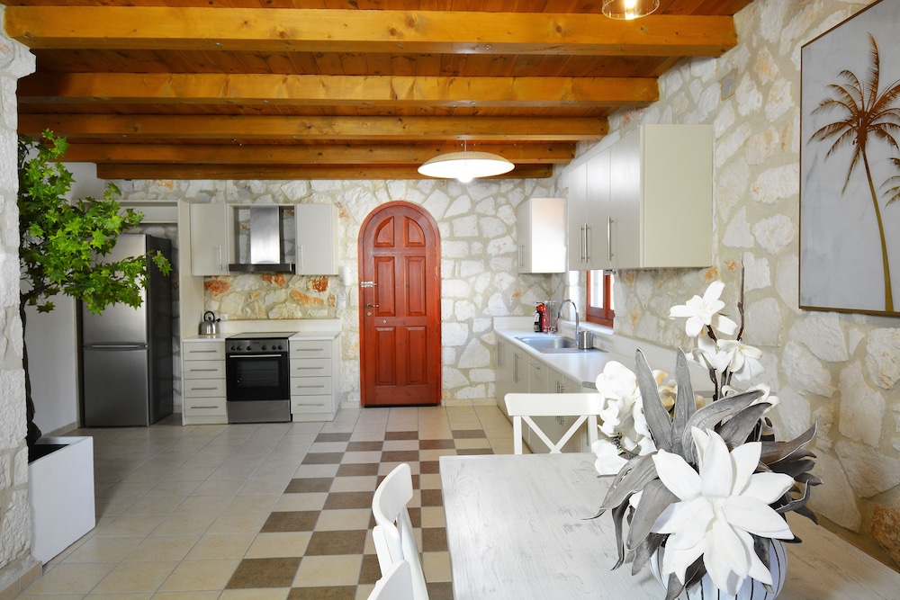 Villa Nephele photo 2