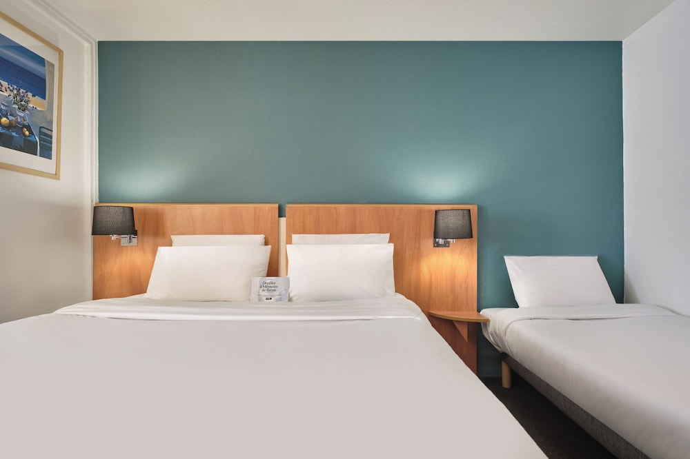 Standard Room, Multiple Beds