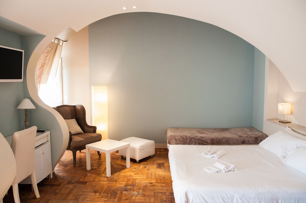 Classic Triple Room photo 1