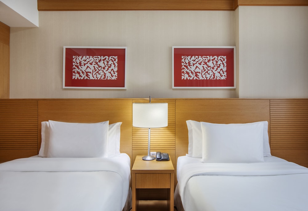 Premium Twin Room (4AD)