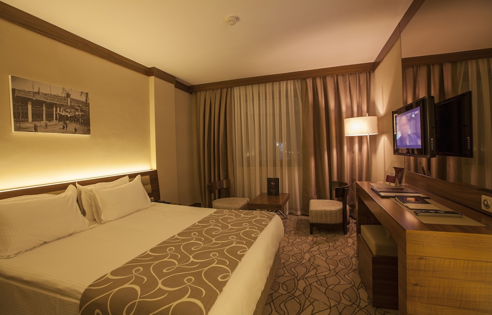 Superior King Bed or Superior Twin Bed photo 1