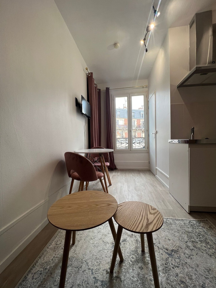 Apartment photo 3