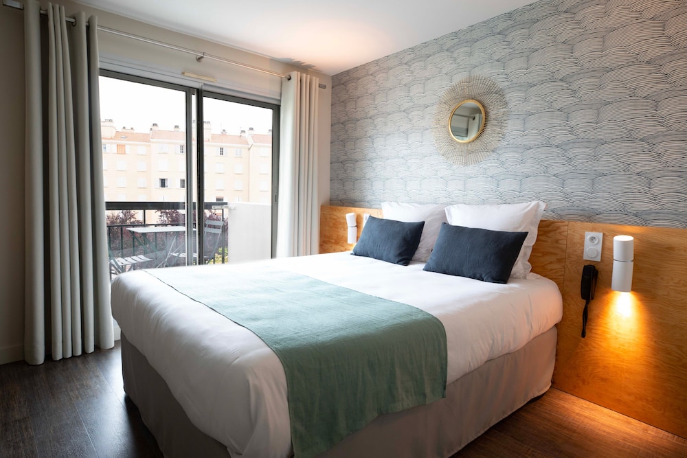 Standard Room photo 3