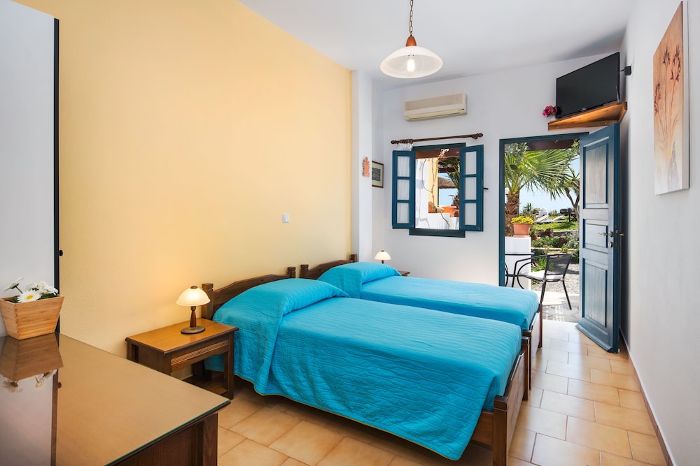 Standard Room - Photo 13