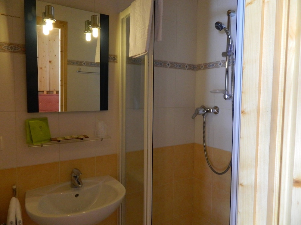 Duplex photo 1
