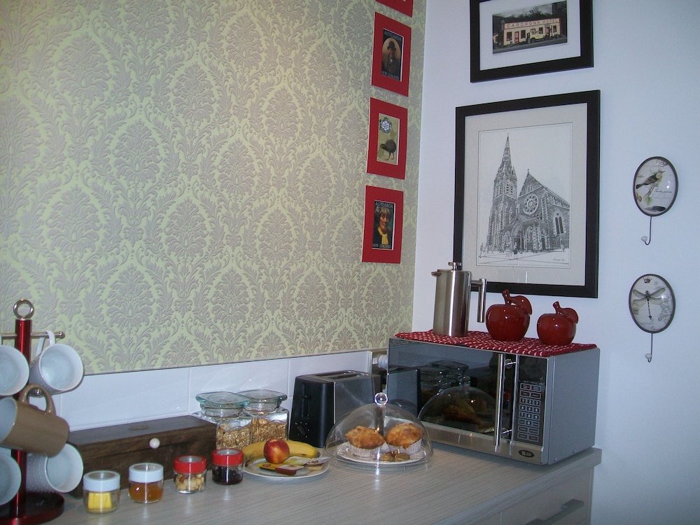 Hiriwa Super King Room photo 2