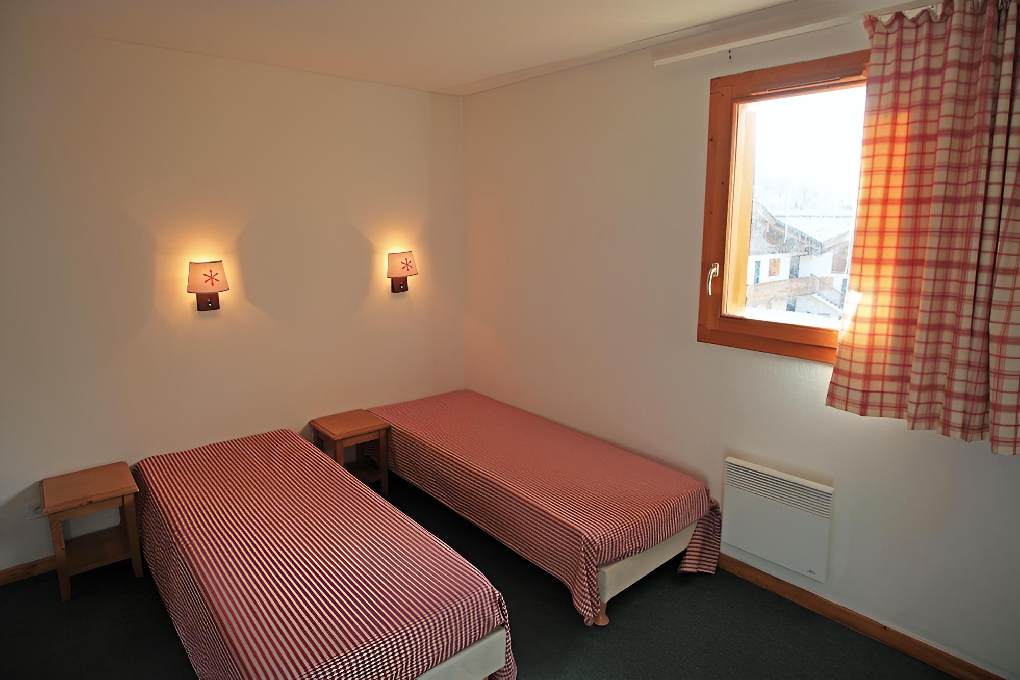 2 bedrooms cabin apartment 8 people photo 2