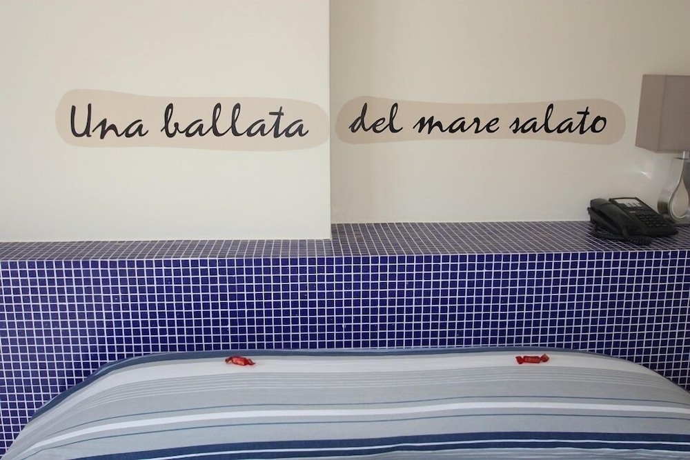 Comfort Triple Room, Ensuite, Sea View (Ballata Del Mare Salato) photo 3