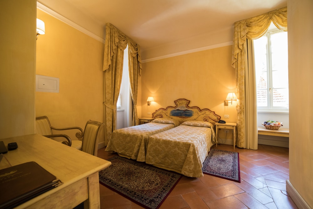 Standard Room - Photo 2