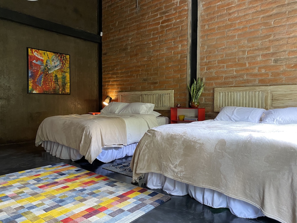 Comfort Room photo 1