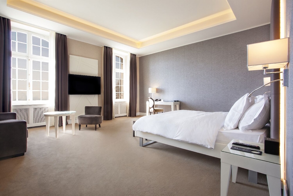 Junior Suite, Lake View photo 1