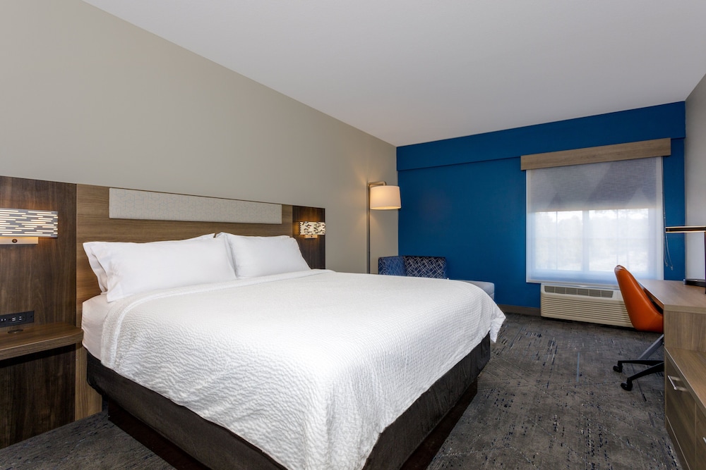 Standard Room, 1 King Bed (Leisure) - Photo 4